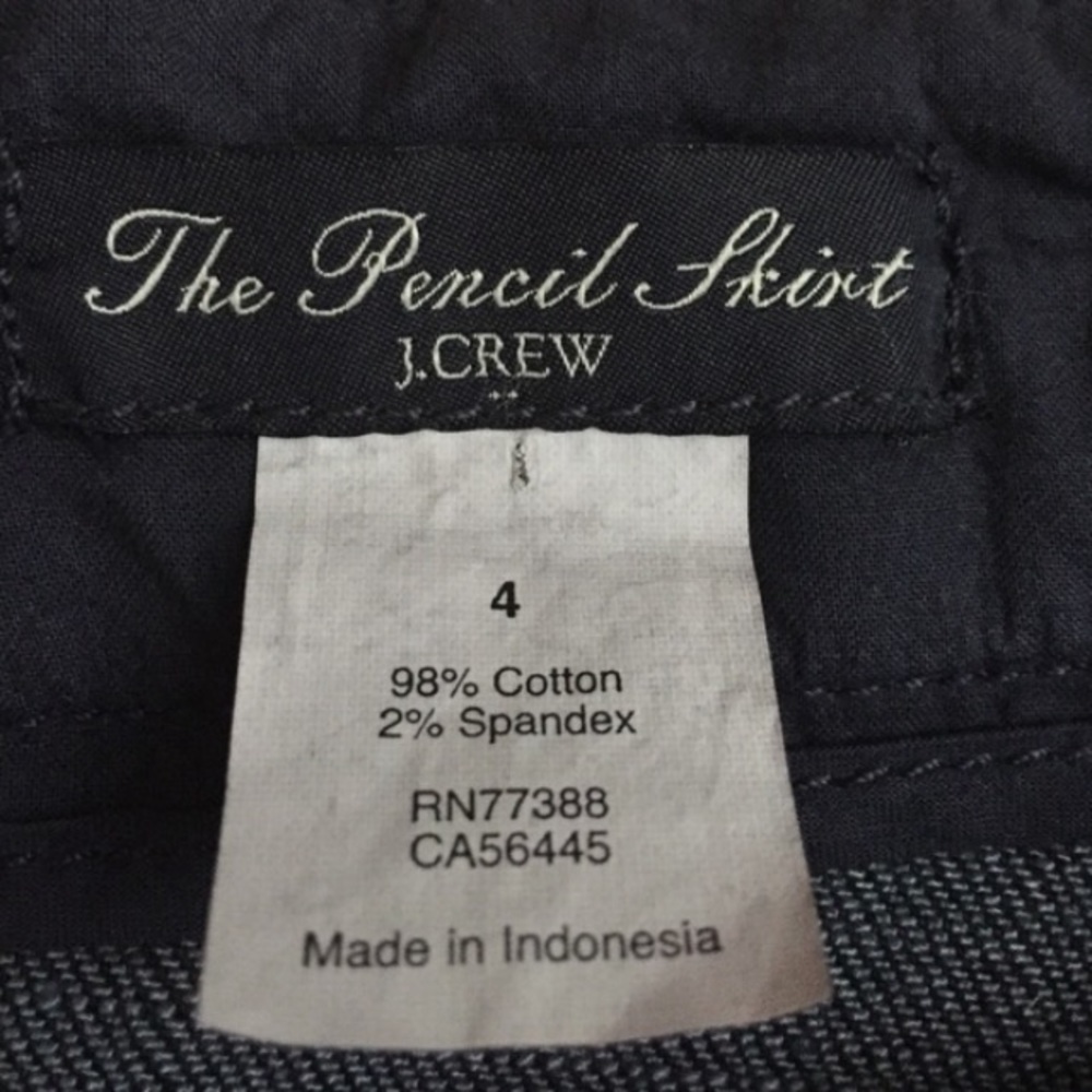 J. Crew Denim Pencil Skirt Size 4 - Picture 3 of 3